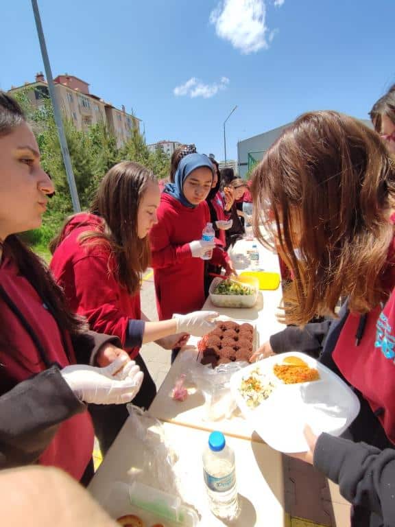 2023 Kermes Erzurum Türk Telekom Nurettin Topçu Sosyal Bilimler Lisesi